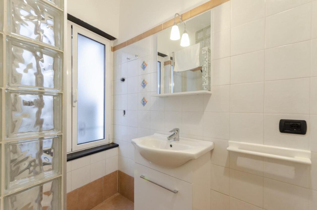 Appartement Joivy Warm Family Flat For 9, Near Porto Antico à Gênes Extérieur photo